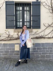 Tutor Katie Catulle